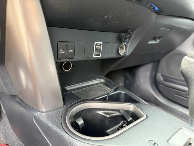 Toyota  RAV4  第5張相片