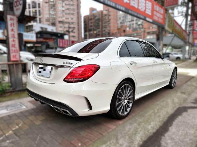 Mercedes-Benz/賓士   C-CLASS  C300 M-Benz C-Class Sedan 2017款 C300 AMG   第18張相片