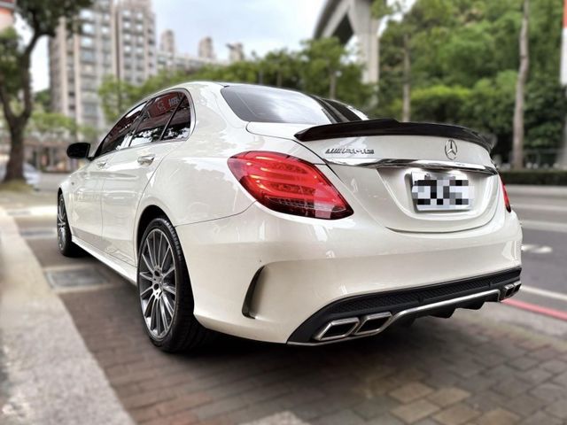 Mercedes-Benz/賓士   C-CLASS  C300 M-Benz C-Class Sedan 2017款 C300 AMG   第19張相片