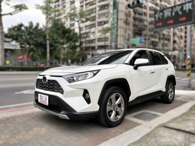 Toyota  RAV4 Toyota RAV4 2021款 2.0旗艦   第1張相片