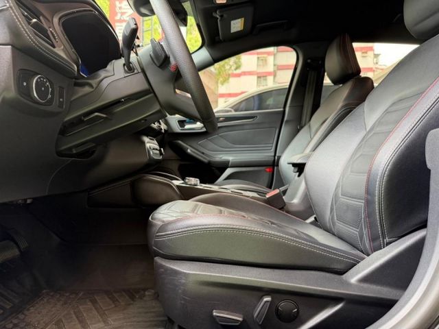 Ford/福特  Focus Ford Focus ST Line Wagon 2024款 ST-Line Vignale   第5張相片