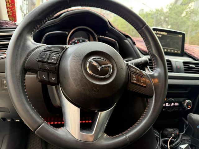 Mazda  Mazda3  第4張相片
