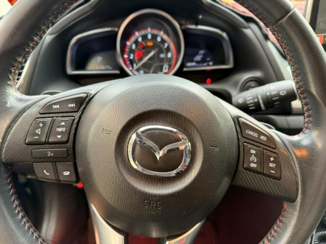 Mazda  Mazda3  第10張相片