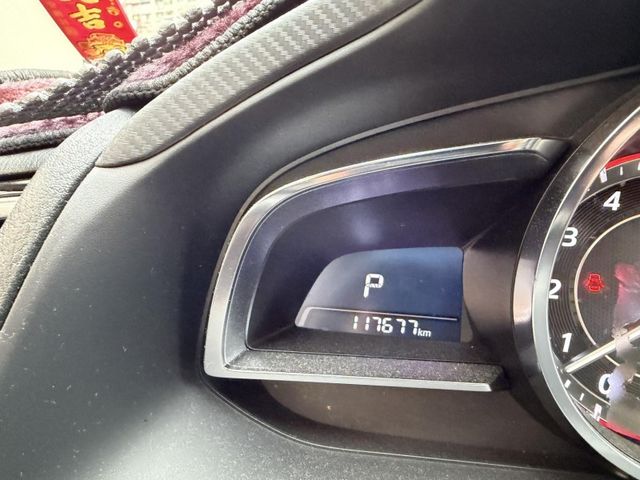 Mazda  Mazda3  第11張相片