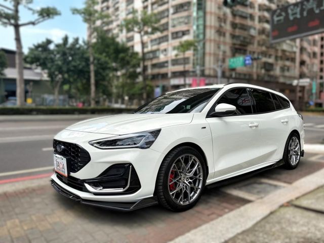 Ford/福特  Focus Ford Focus ST Line Wagon 2024款 FOCUS Wagon Vignale   第1張相片
