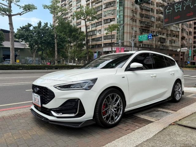 Ford/福特  Focus Ford Focus ST Line Wagon 2024款 FOCUS Wagon Vignale   第9張相片