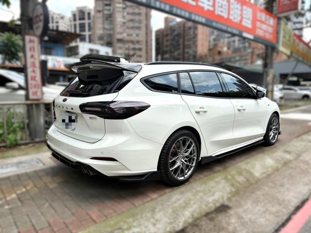 Ford/福特  Focus Ford Focus ST Line Wagon 2024款 FOCUS Wagon Vignale   第20張相片
