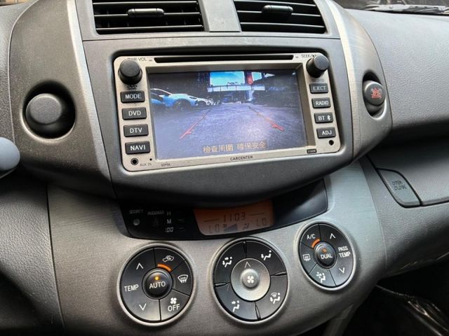 Toyota  RAV4  第10張相片