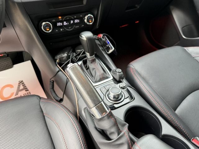 Mazda  Mazda3 Mazda 3 5D 2015款 2.0頂級型   第6張相片