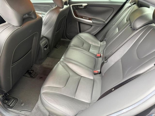 Volvo  S60  第11張相片