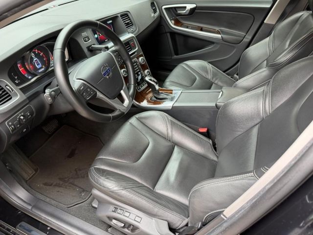 Volvo  S60  第14張相片