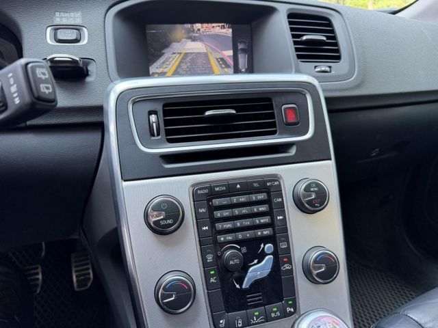 Volvo  V60  第4張相片