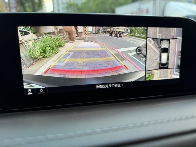 Mazda  CX-30 Mazda CX-30 2024款 20S Signature   第7張相片