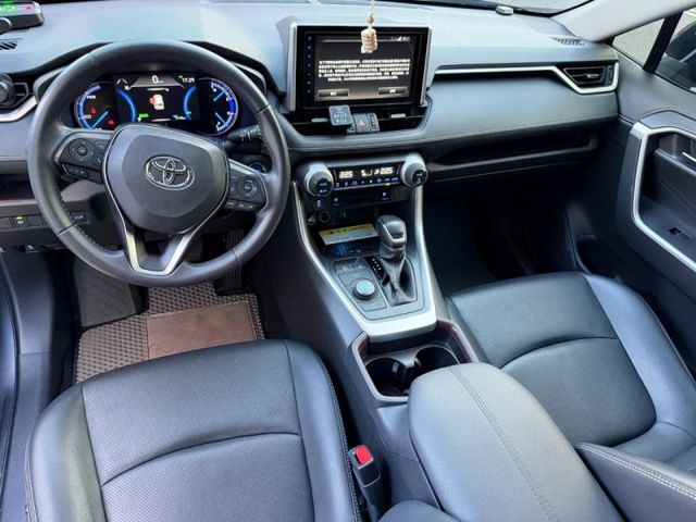 Toyota  RAV4 Toyota RAV4 2020款 2.5 Hybrid旗艦4WD   第13張相片