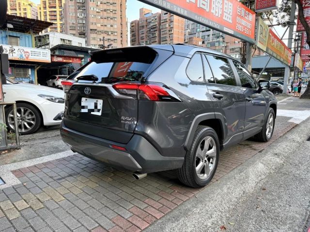 Toyota  RAV4 Toyota RAV4 2020款 2.5 Hybrid旗艦4WD   第16張相片