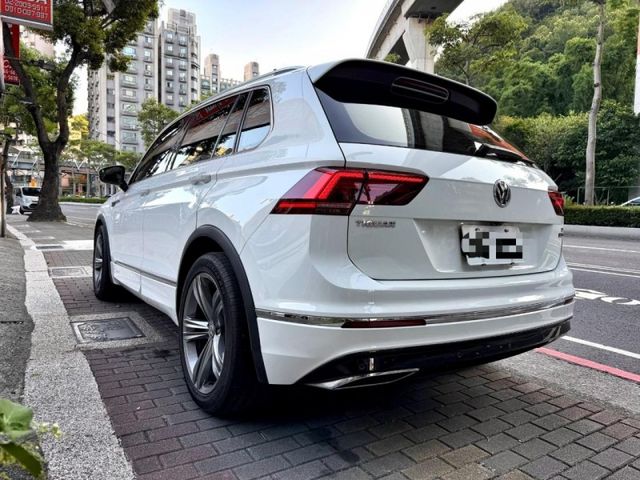 Volkswagen 福斯  Tiguan Volkswagen Tiguan 2017款 400 TDI R-Line   第16張相片