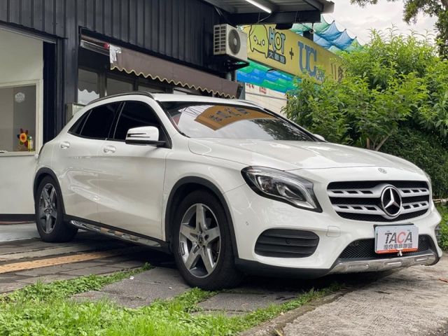 Mercedes-Benz/賓士   GLA-CLASS  GLA180  第4張相片