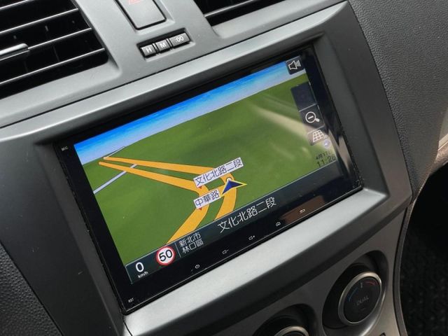 Mazda  Mazda3  第12張相片