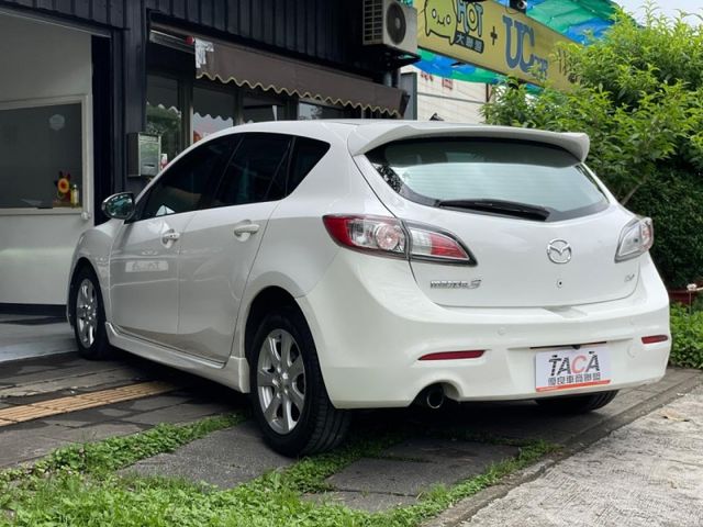 Mazda  Mazda3  第14張相片