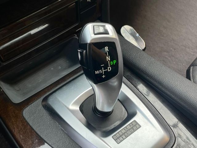 BMW/ 寶馬  5 SERIES  520d  第8張相片