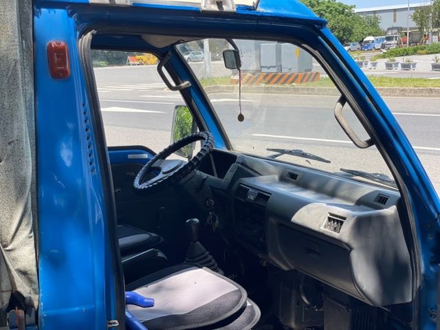 Mitsubishi  Varica  第9張相片