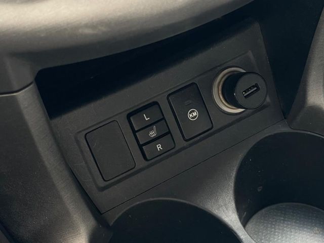 Toyota  RAV4  第8張相片
