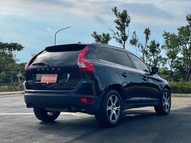 Volvo  XC60  第6張相片