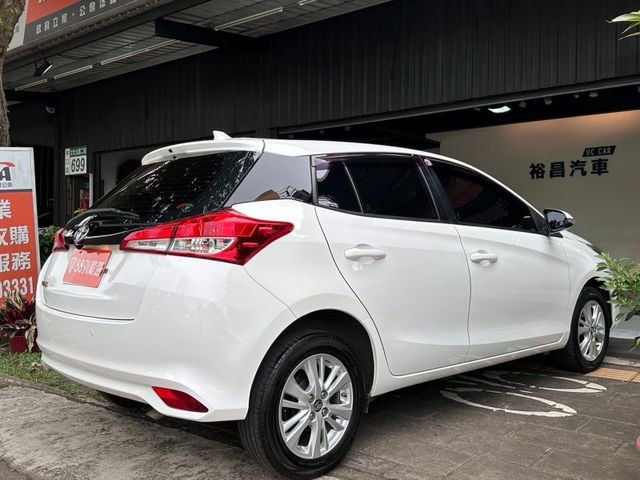 Toyota  Yaris  第11張相片