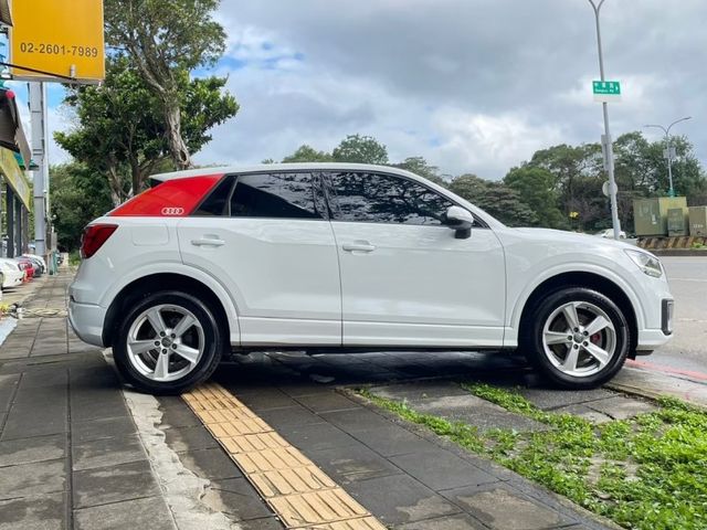Audi  Q2  第15張相片