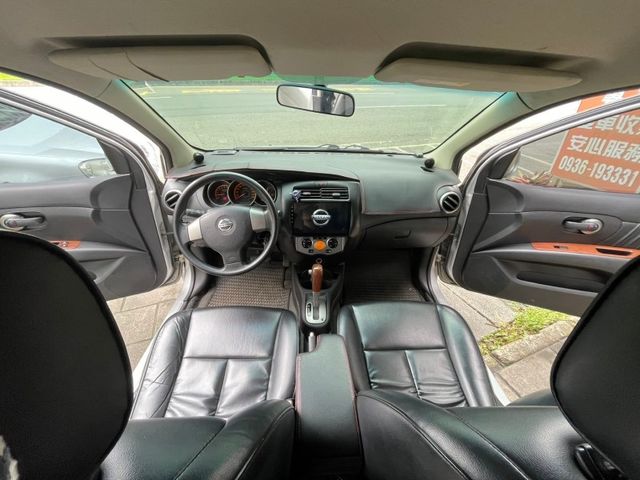 Nissan  Livina  第4張相片