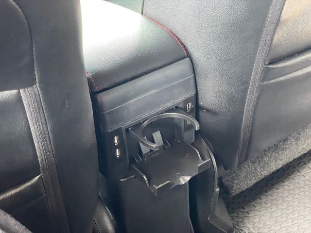 Nissan  Livina  第14張相片