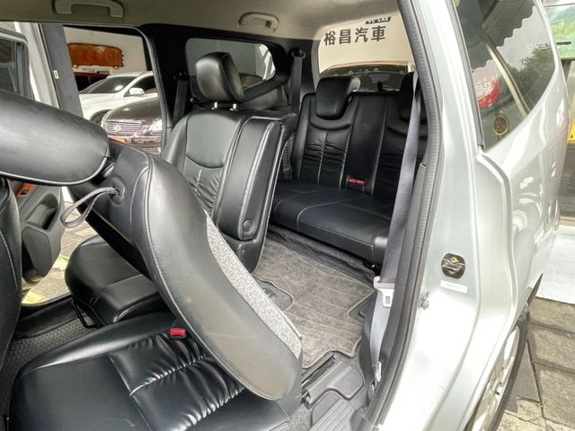 Nissan  Livina  第15張相片