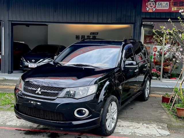 Mitsubishi  Outlander  第1張相片