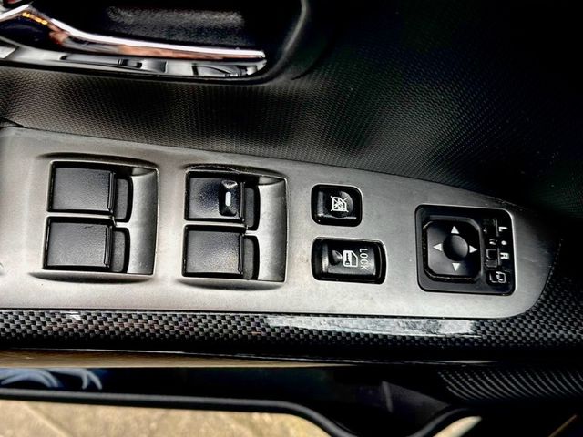 Mitsubishi  Outlander  第8張相片
