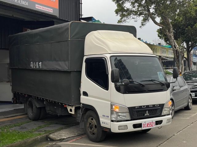 Mitsubishi  Canter  第11張相片