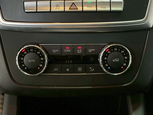 Mercedes-Benz/賓士   ML-CLASS  ML350  第8張相片