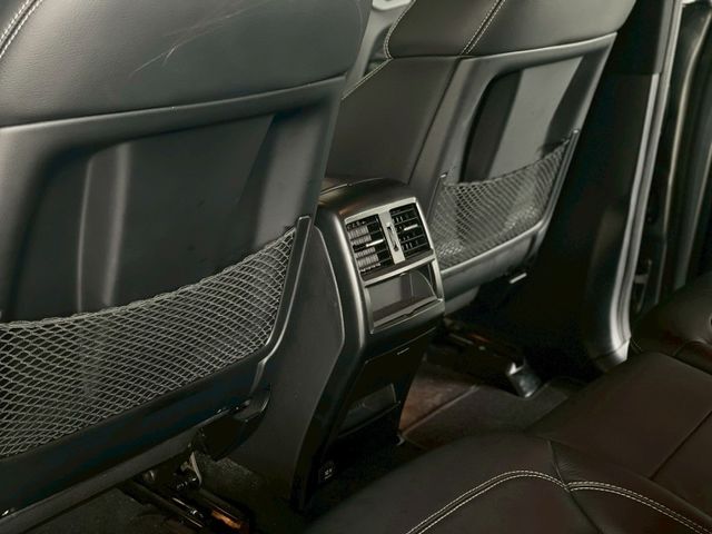 Mercedes-Benz/賓士   ML-CLASS  ML350  第10張相片