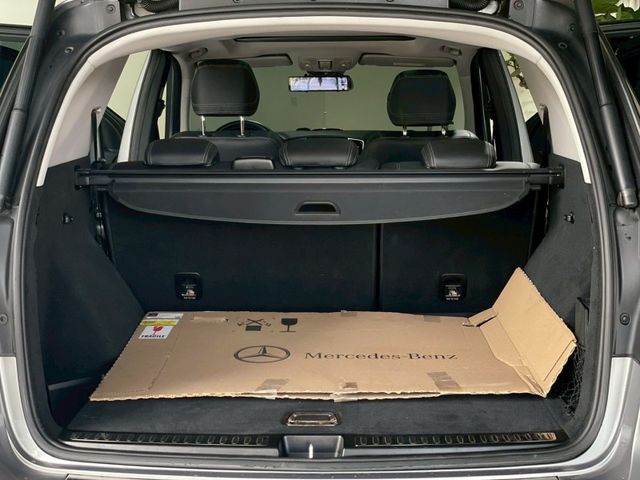 Mercedes-Benz/賓士   ML-CLASS  ML350  第18張相片