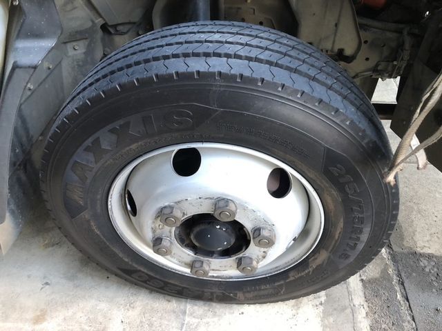 Mitsubishi  Fuso  第7張相片