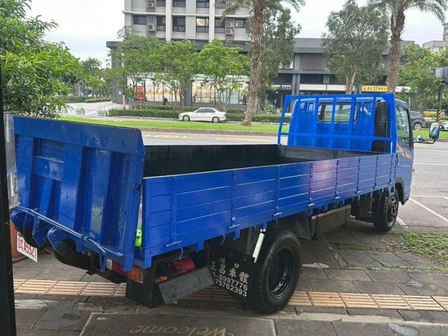 Mitsubishi  Canter 四期.14尺超長軸.全新木斗.雙芯尾門.已升五噸.僅跑29萬//裕昌  第8張相片