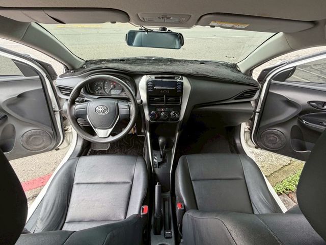 Toyota  Vios  第6張相片