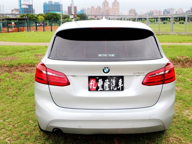 BMW/ 寶馬  2 SERIES  218i  第4張相片