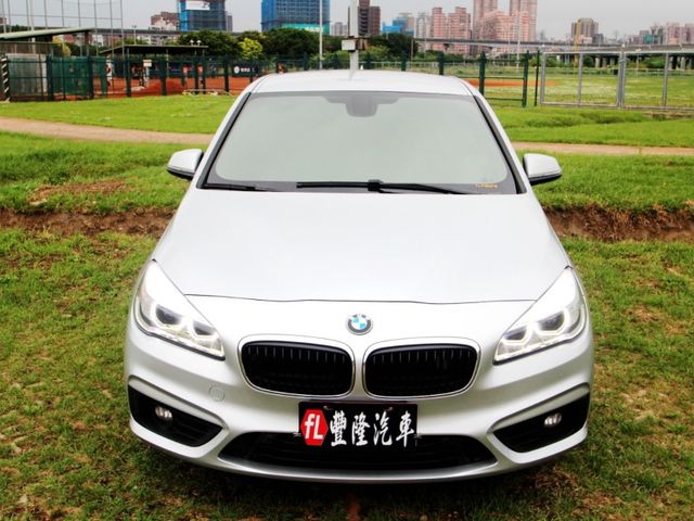 BMW/ 寶馬  2 SERIES  218i  第12張相片