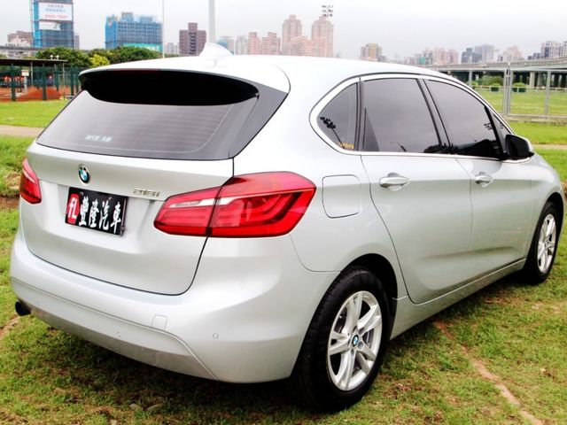 BMW/ 寶馬  2 SERIES  218i  第16張相片