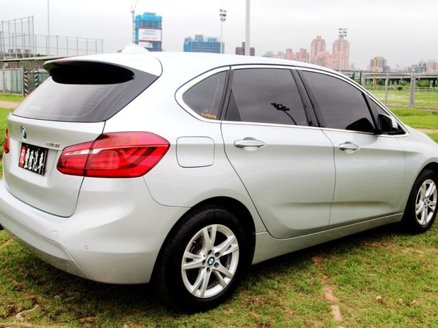 BMW/ 寶馬  2 SERIES  218i  第17張相片