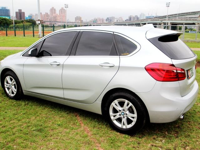 BMW/ 寶馬  2 SERIES  218i  第19張相片