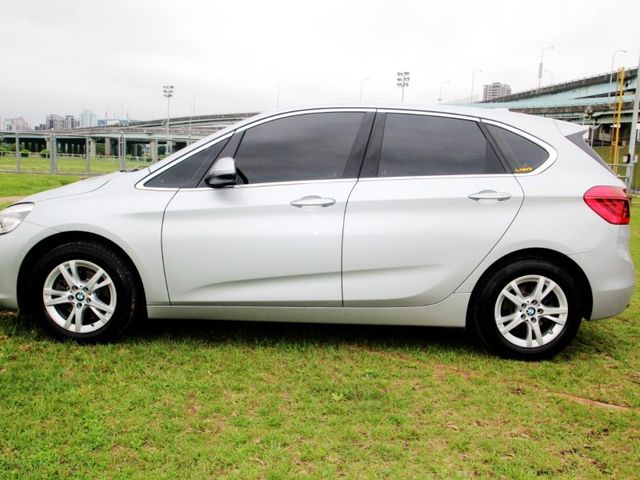 BMW/ 寶馬  2 SERIES  218i  第20張相片