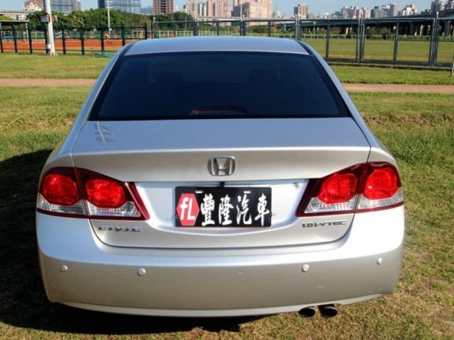 Honda  Civic  第5張相片