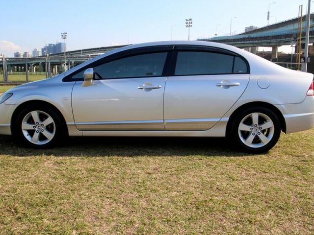Honda  Civic  第8張相片