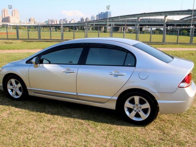 Honda  Civic  第14張相片